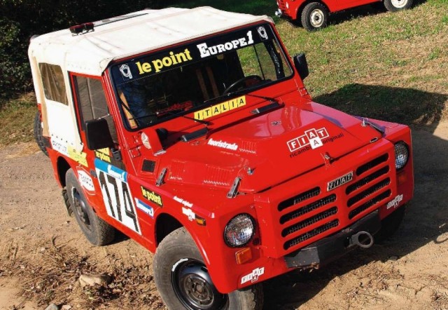 B_4x4-fuoristrada-campagnola-fiat-campagnola-auto-epoca_3.jpg (160.77 KiB) Viewed 32133 times B_4x4-fuoristrada-campagnola-fiat-campagnola-auto-epoca_3.jpg